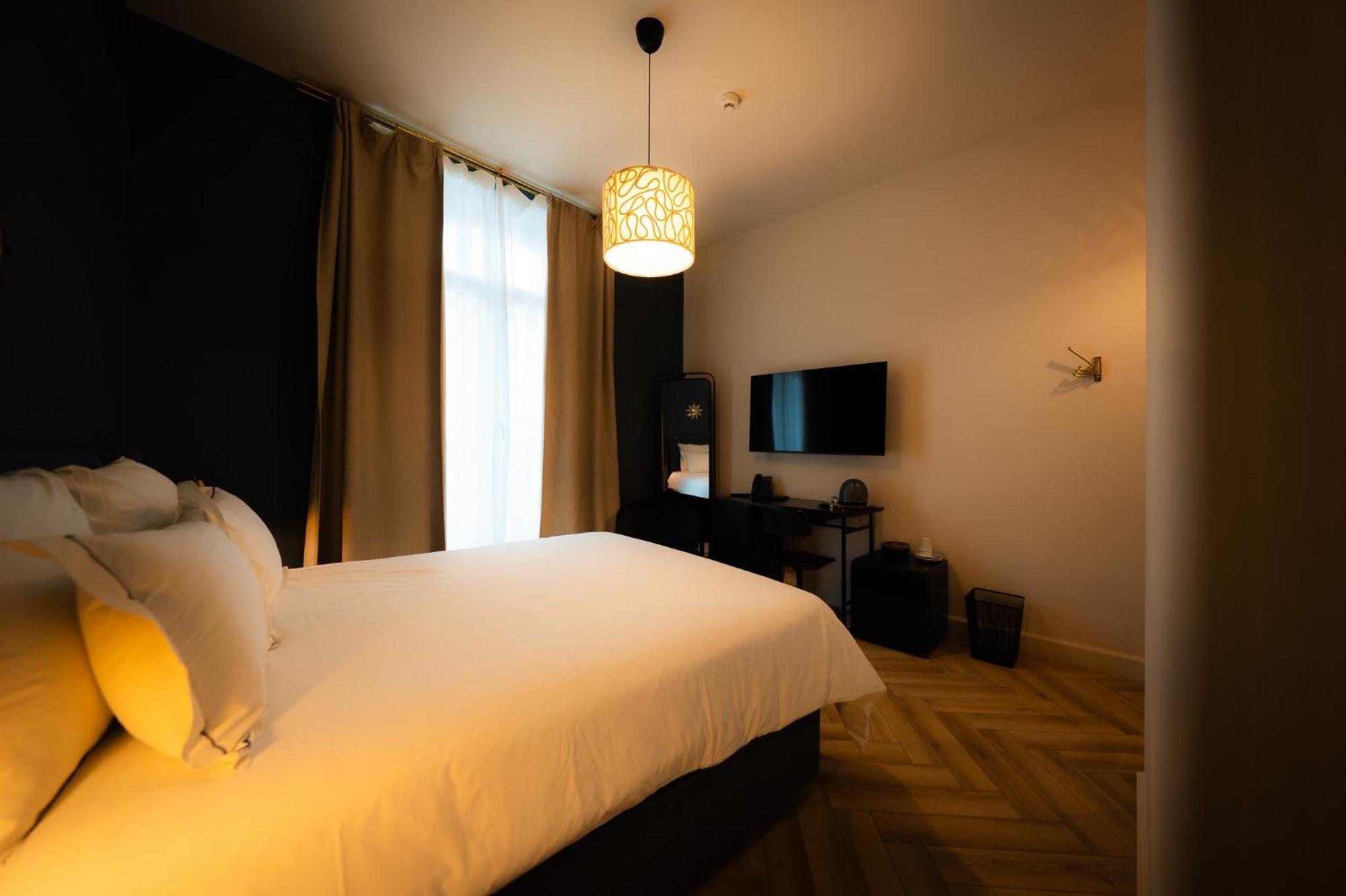 Hotel Grand Place モンス エクステリア 写真